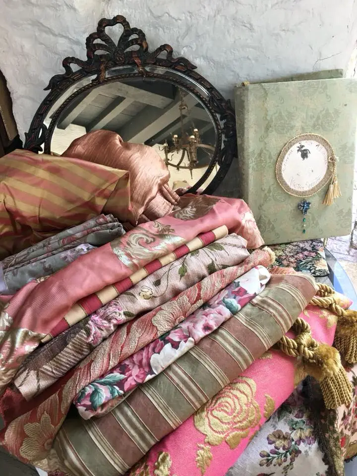 Textile & Vintage Linens